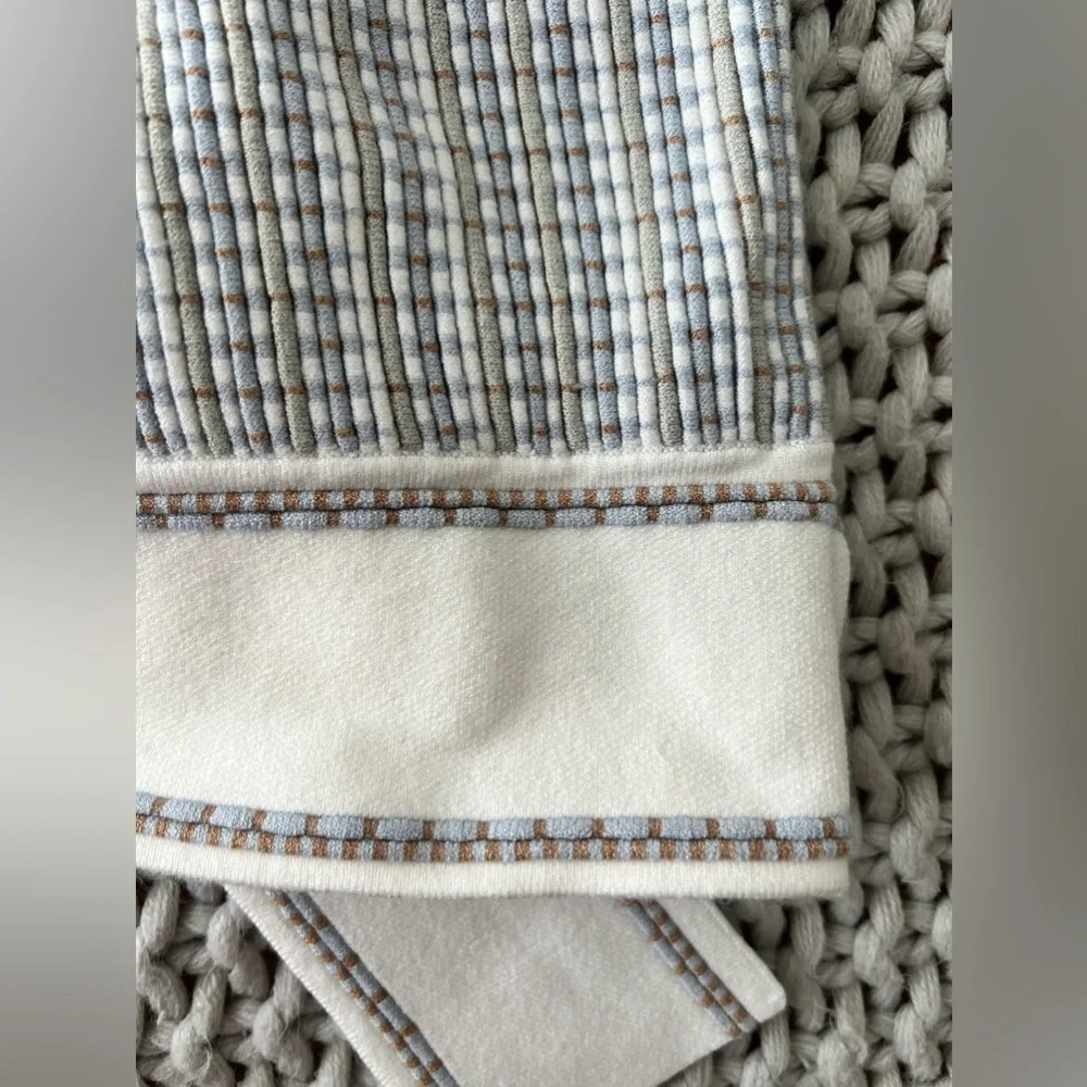NWT Club Monaco Raeni Knit Cross Back Halter Crop Top - Picture 6 of 8